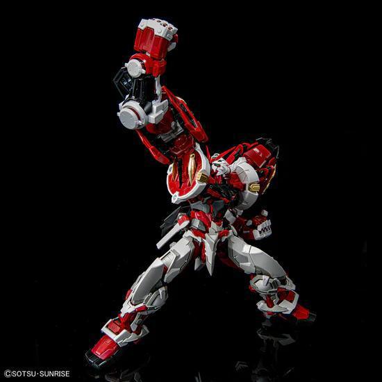 1/100 High-Resolution Model Gundam Astray Red Frame Powered Red