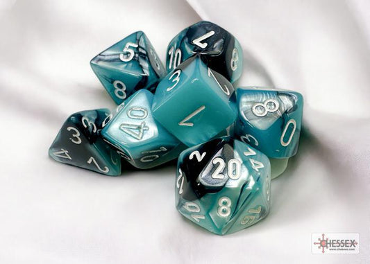 CHX26446 - Gemini Black-Shell/white Polyhedral 7-Dice Set