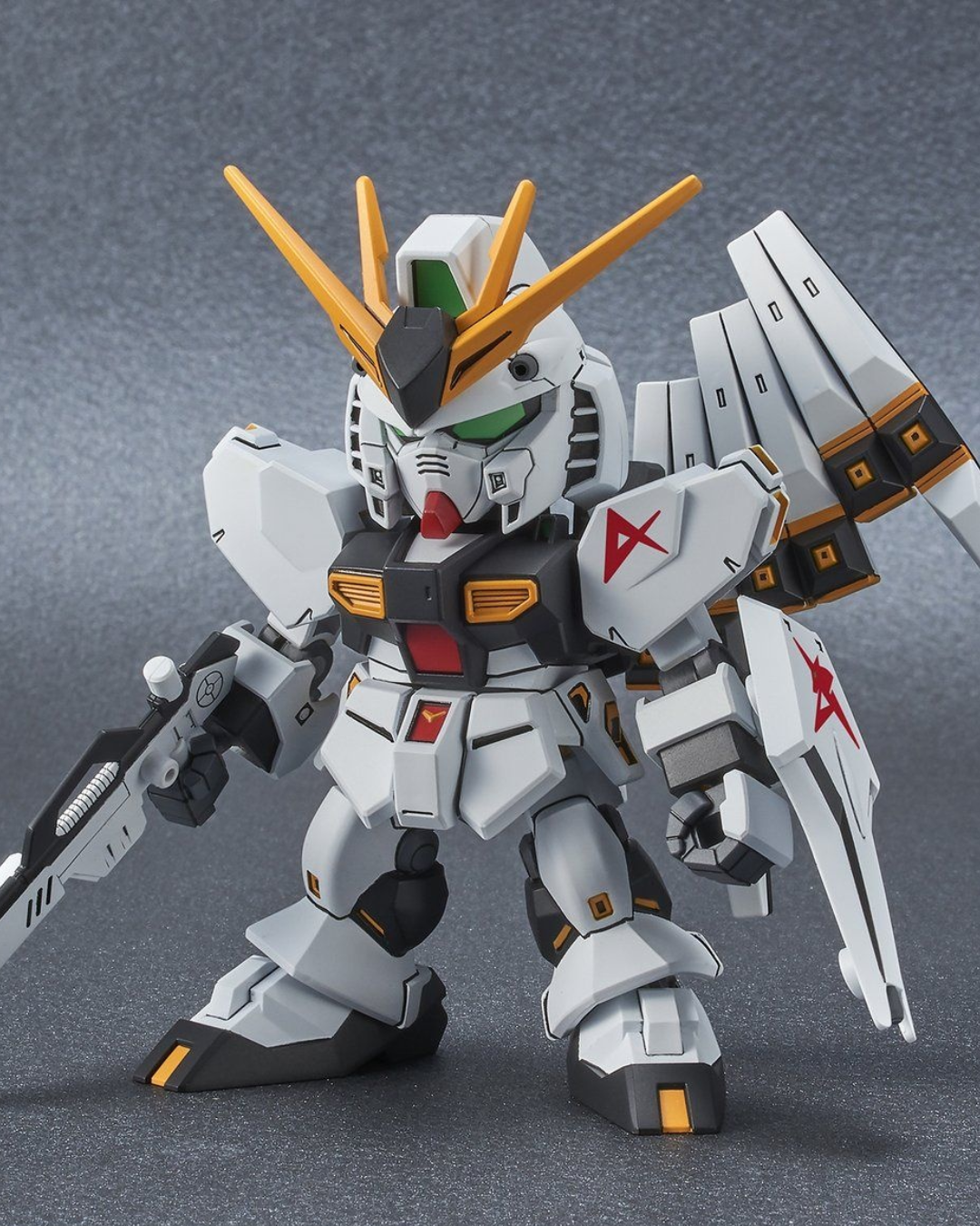 SD Gundam EX Standard Nu Gundam